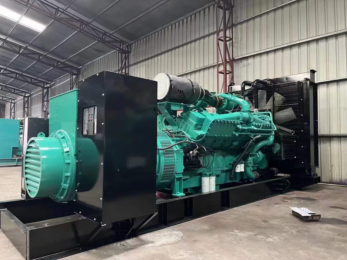 神湾镇如何降低 800kW 柴油发电机输出电流的波动？