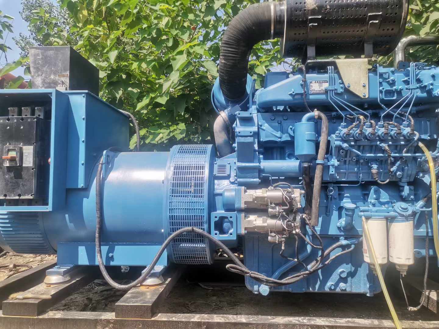 神湾镇详细说明降低 800kW 柴油发电机输出电流波动的方法